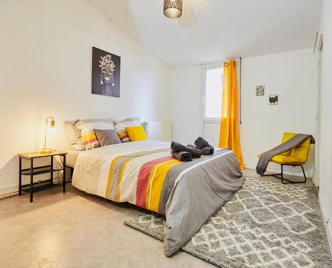 Mona Lisa : Superbe Loft Centre Ville - Parking Gratuit - Wifi Ultra Rapide-Appareil Massage-Netflix-Jeu Societe Труа Экстерьер фото